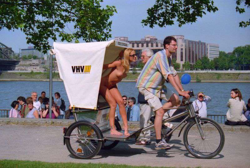 In a riksha at the riverside